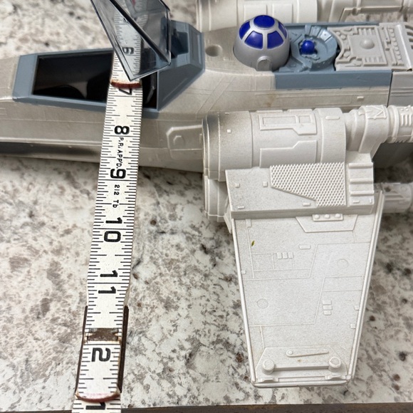 Star Wars Action Figures Set - Black, White, Brown - Picture 9 of 9